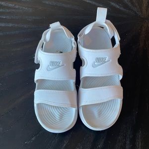 Nike sandals